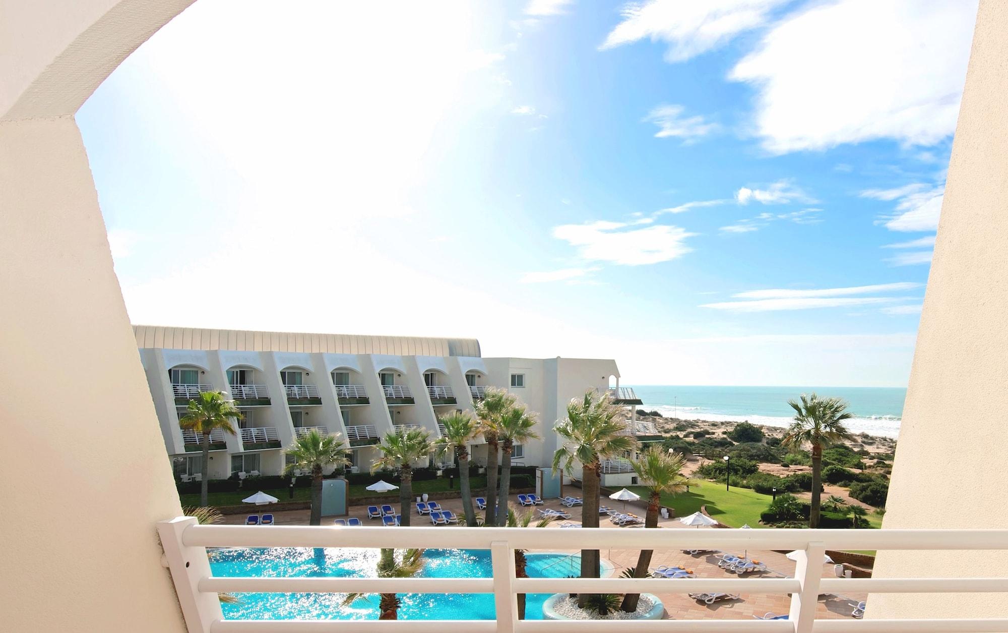 Hotel Iberostar Waves Royal Andalus à Chiclana de la Frontera Extérieur photo